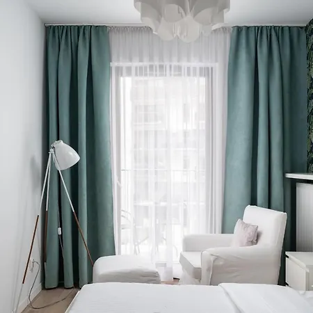 Arkadia Green Apartment *